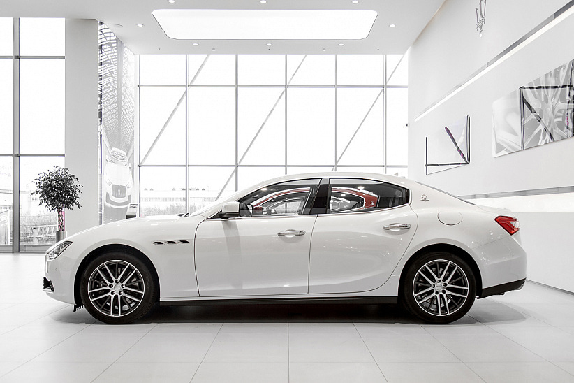 Maserati Ghibli Pure White. Pure obsession.